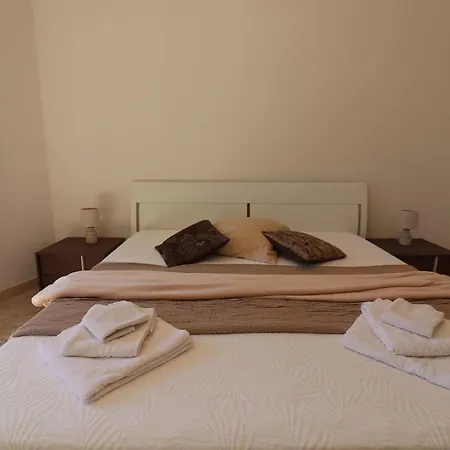 House Idrusa In אוטרנטו