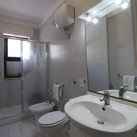 Vakantiehuis House Idrusa In *