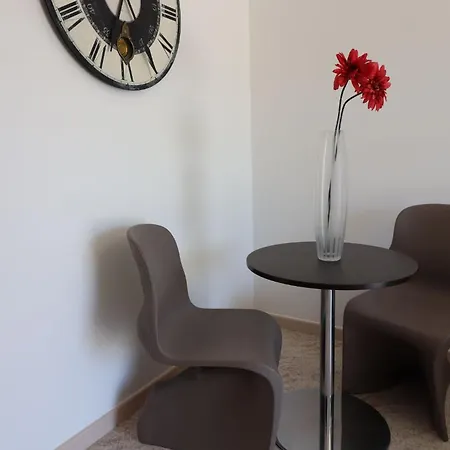 Vakantiehuis House Idrusa In *